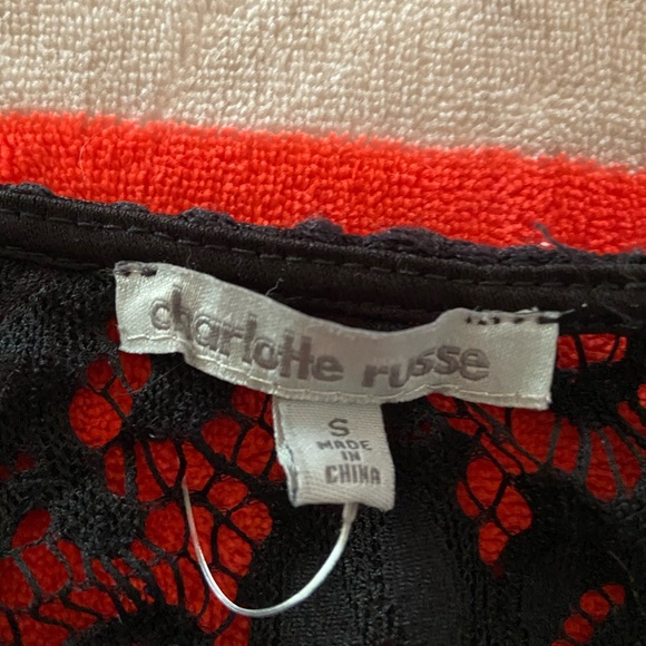 Lace crop top - Picture 4 of 4